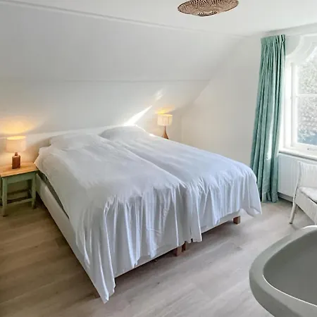 Pet Friendly Home In Bergen Aan Zee Holiday home *
