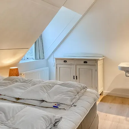 Holiday home Pet Friendly Home In Bergen Aan Zee